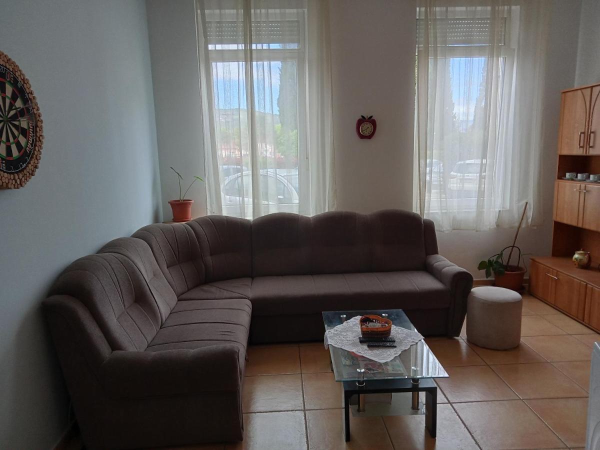 Apartman Mara 洛夫兰 外观 照片